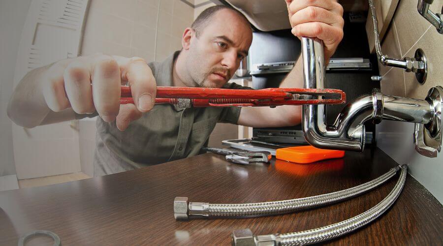 Expert burst pipe repair services in Colts Neck, NJ